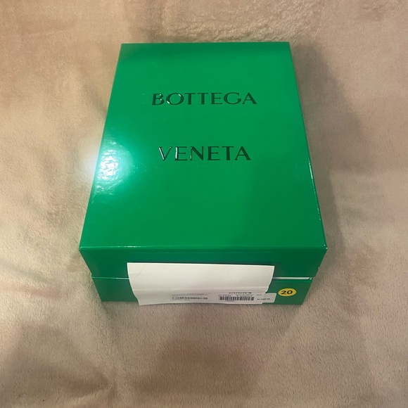 Bottega Veneta Crochet Nappa lambskin - Picture 5 of 6